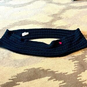 Disney dark blue knit Infiniti scarf, one size